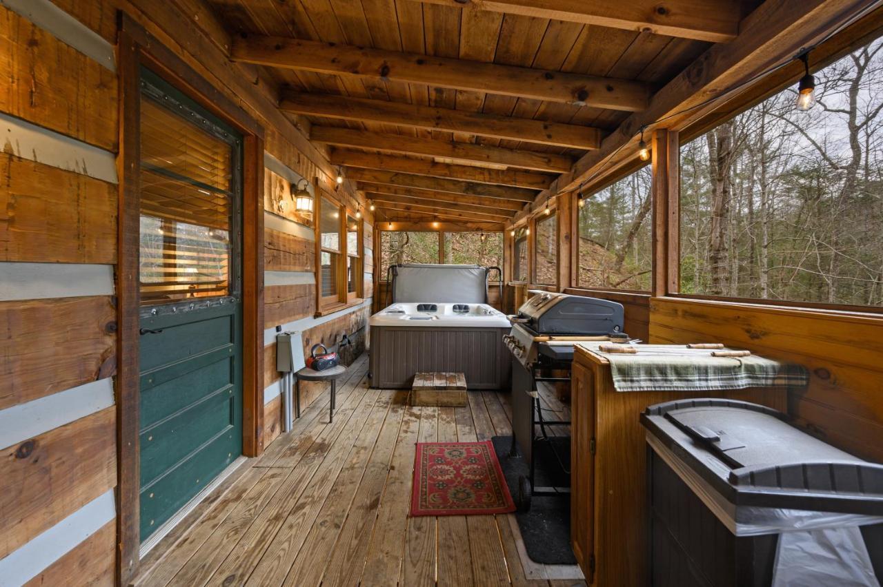 Vila The Robins Nest With Hot Tub Pigeon Forge Exteriér fotografie