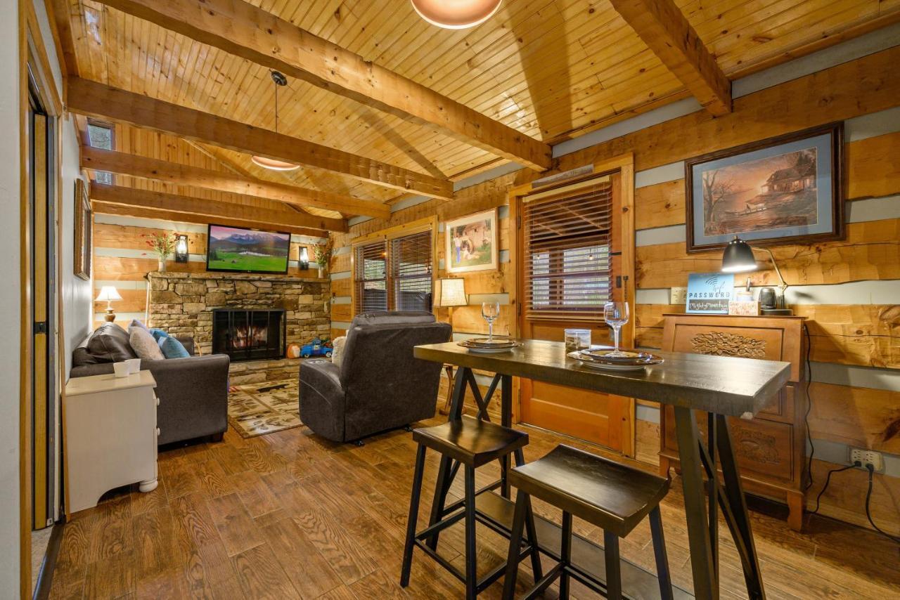 Vila The Robins Nest With Hot Tub Pigeon Forge Exteriér fotografie