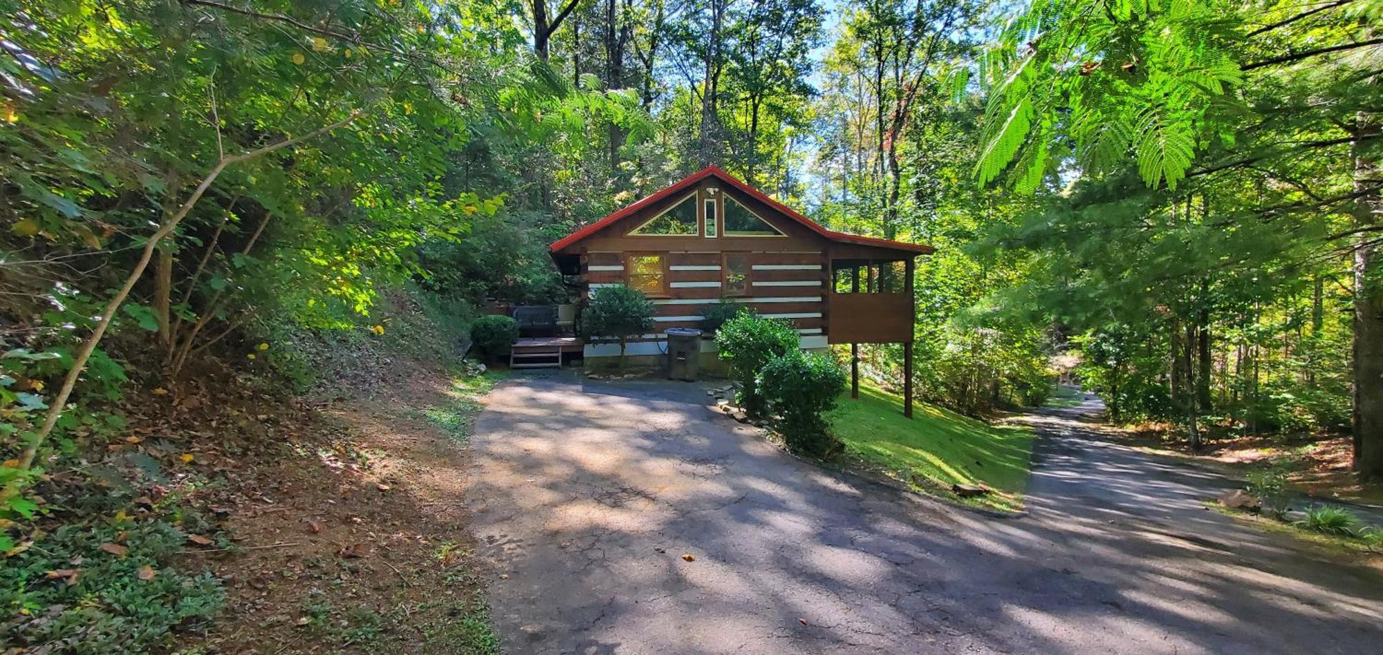 Vila The Robins Nest With Hot Tub Pigeon Forge Exteriér fotografie